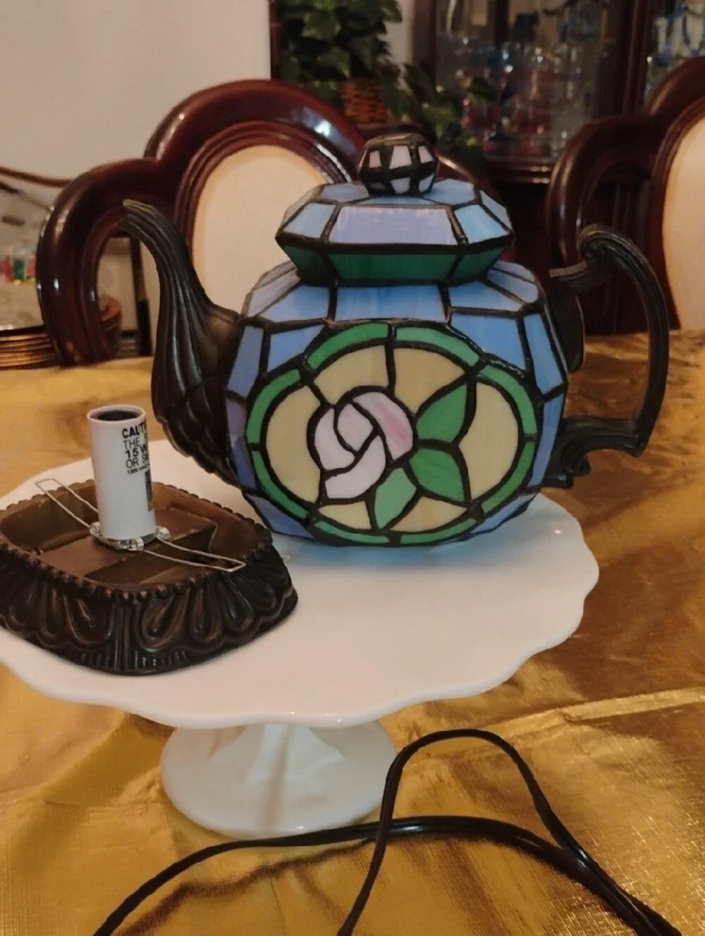 1980's Vintage Cheyenne Lamp